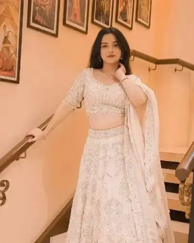 Escort Mayureswar